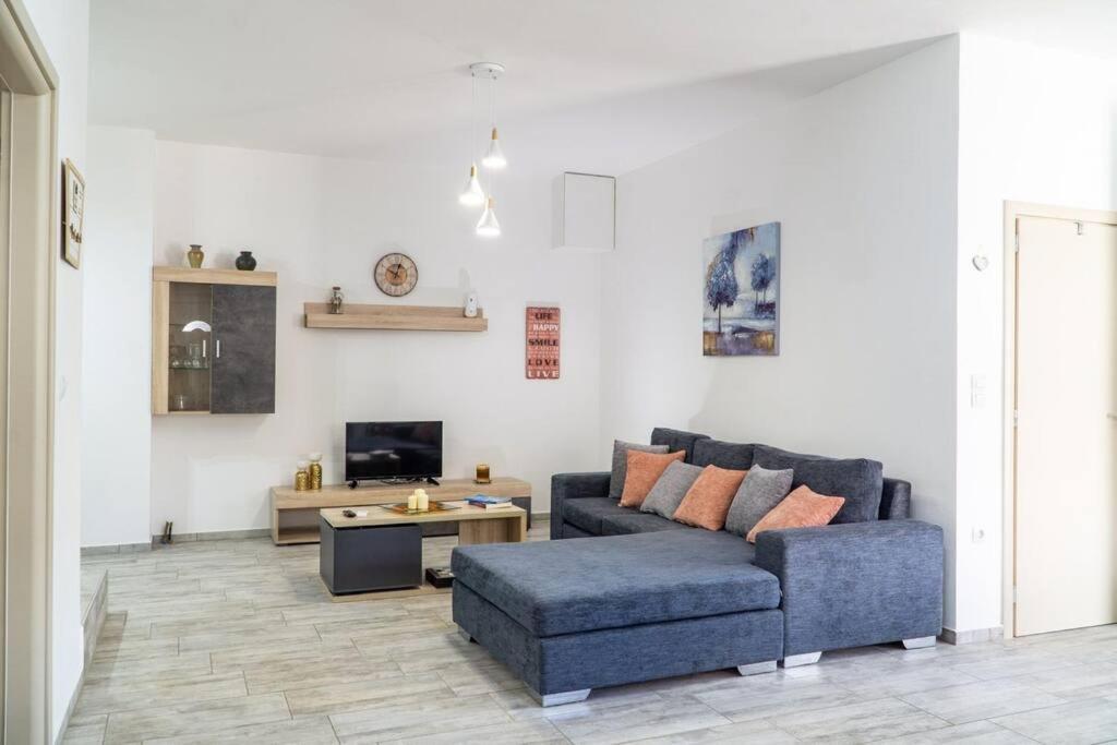 Appartamento Artemissia New Well Sided Modish House Kíssamos Esterno foto